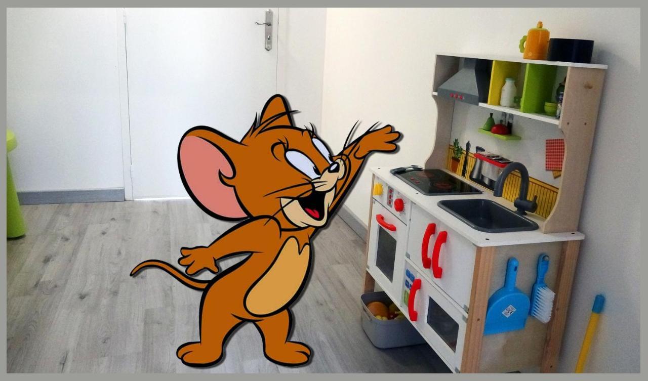 Appartement Avec Salle De Jeux Privee,10Min De Disney Transport En Commun 6 Couchages Chanteloup-en-Brie Exteriör bild